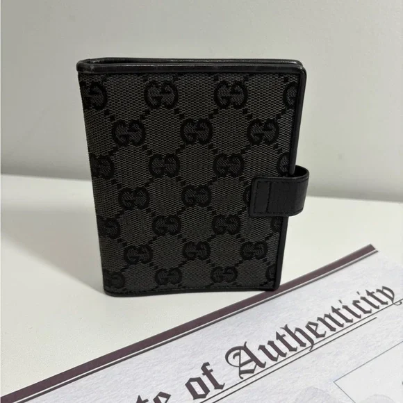 Authentic Gucci Black GG Canvas and leather agenda card Wallet w certificate - Picture 2 of 11